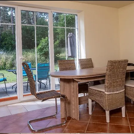 F-1108 Haeuser Prosnitz Haus07 Terrasse, Gartennutzung Holiday home *